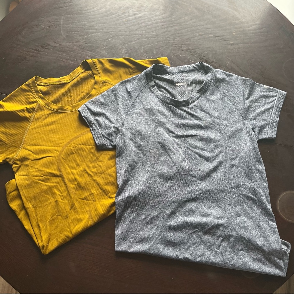 lululemon athletica Short-Sleeve Tee Duo in Gray & Mustard
